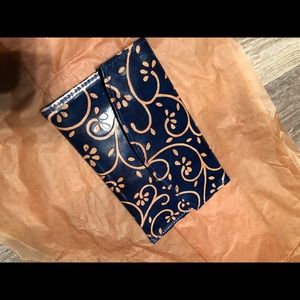Navy Clutch